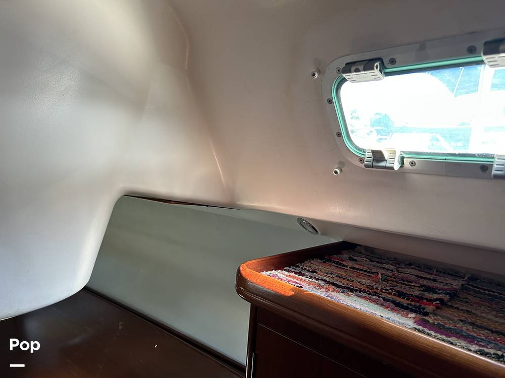 Slide: The Image of Beneteau 311 2004 - 15347685