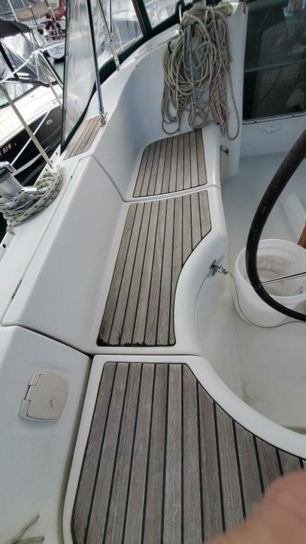 Slide: The Image of Beneteau 361 2000 - 3953978