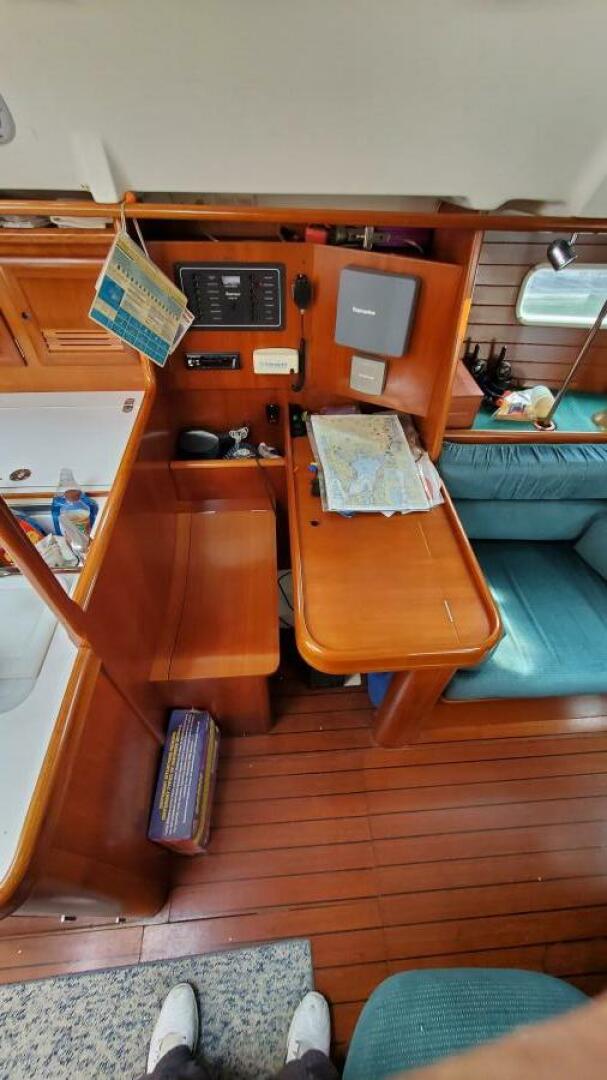 Slide: The Image of Beneteau 361 2000 - 3954010