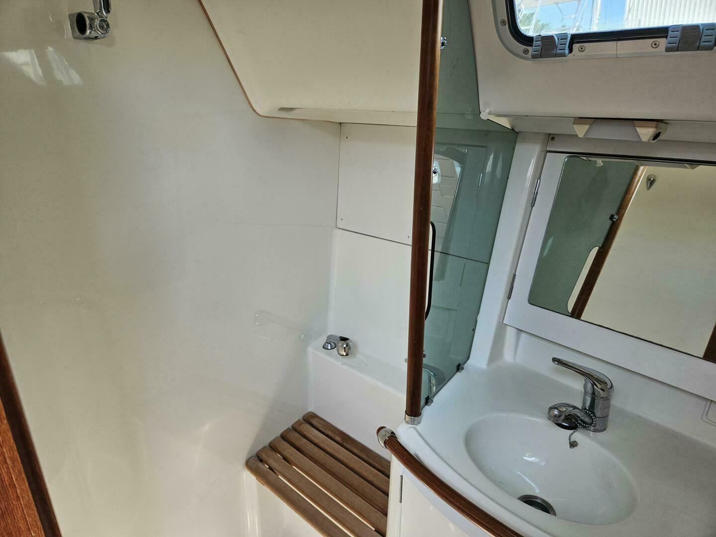 Slide: The Image of Beneteau 361 2001 - 4570060