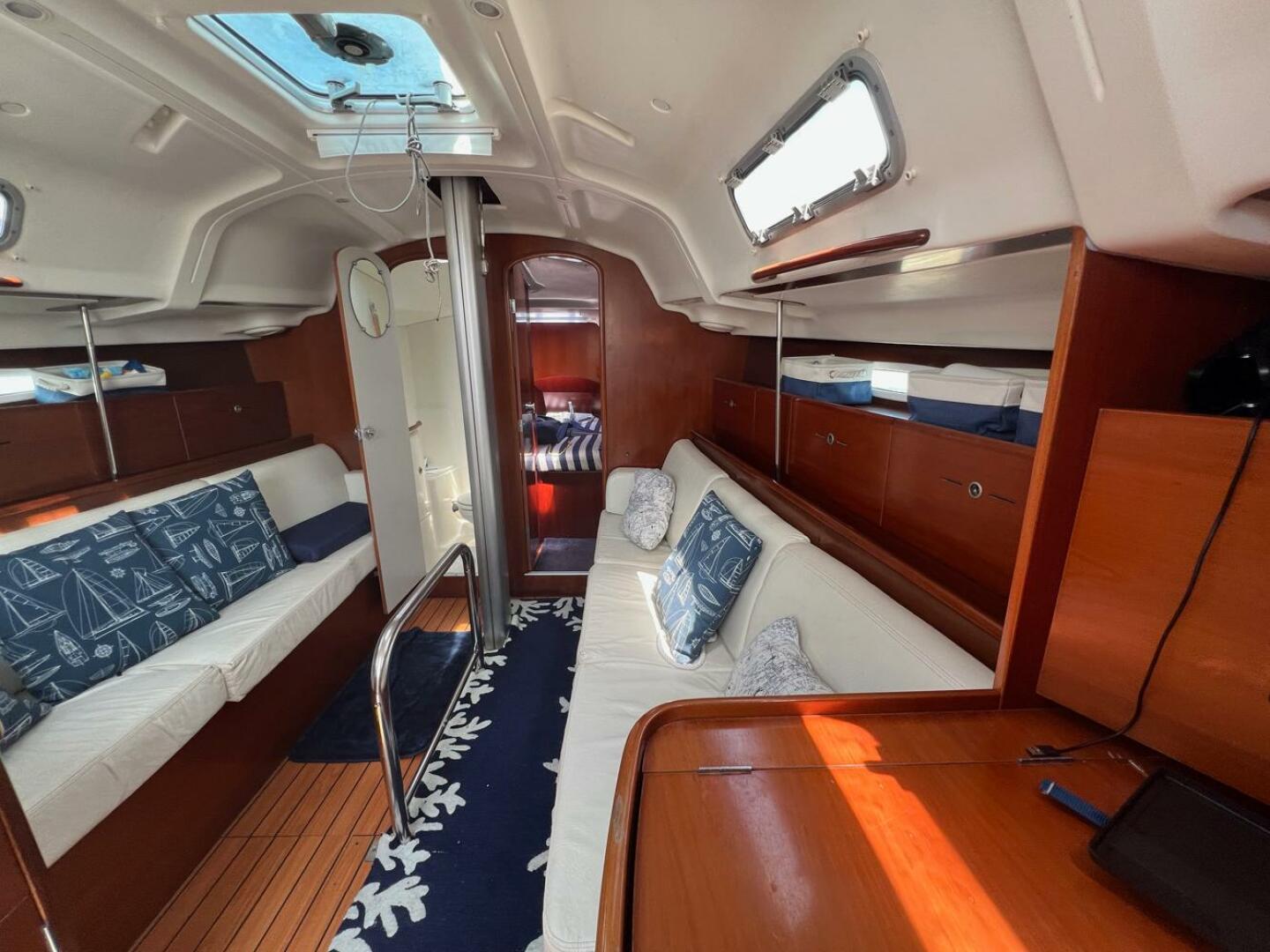 Slide: The Image of Beneteau 367 First 2005 - 5412316