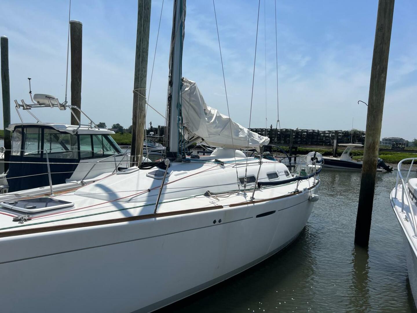 Slide: The Image of Beneteau 367 First 2005 - 5412321