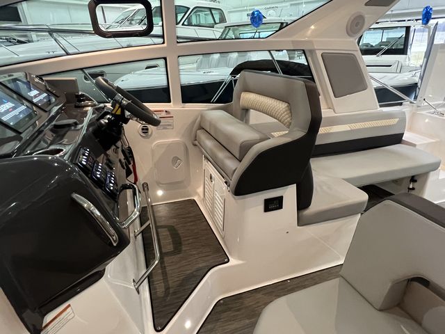 Slide: The Image of Beneteau 36OB 2023 - 16