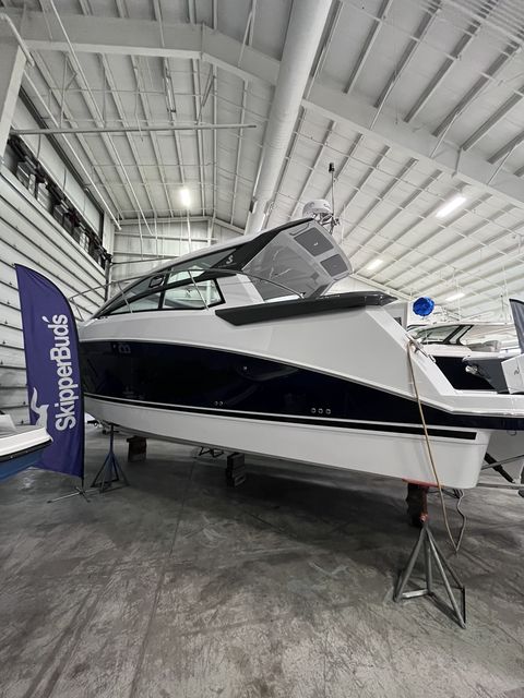 Slide: The Image of Beneteau 36OB 2023 - 3