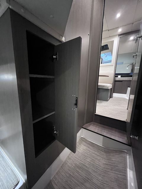 Slide: The Image of Beneteau 36OB 2023 - 30