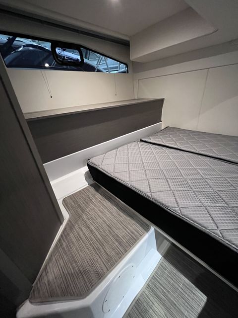 Slide: The Image of Beneteau 36OB 2023 - 41