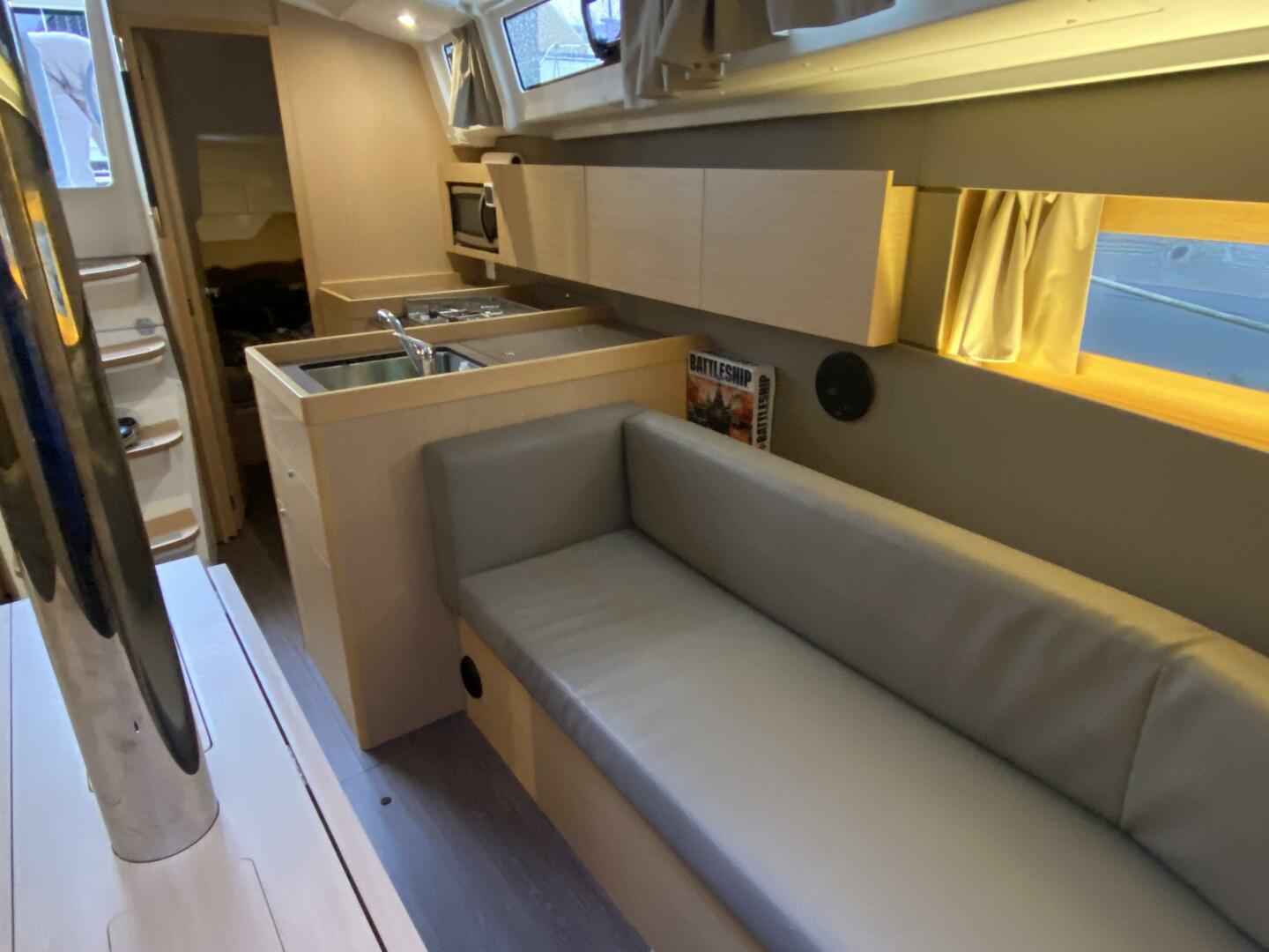 Slide: The Image of Beneteau 37 2017 - 12