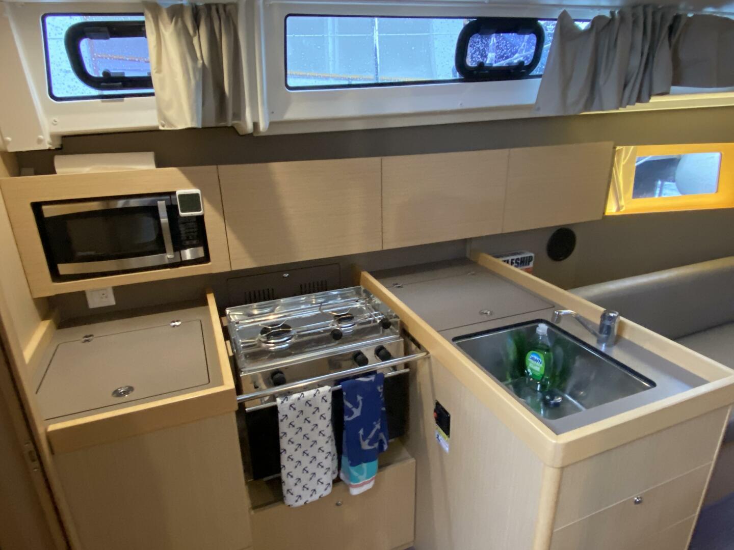 Slide: The Image of Beneteau 37 2017 - 14