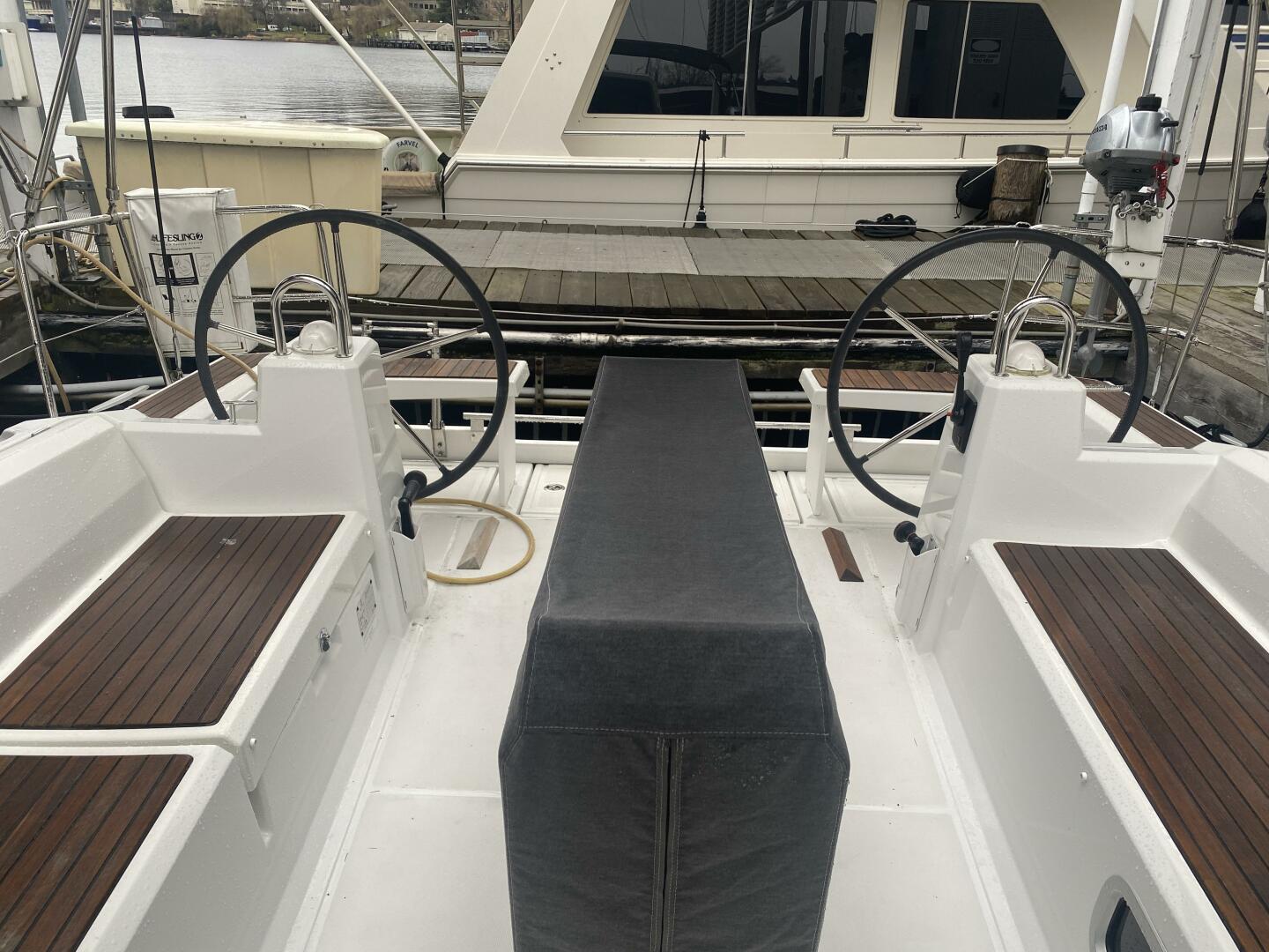 Slide: The Image of Beneteau 37 2017 - 17