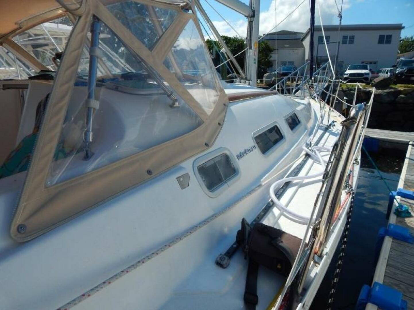 Slide: The Image of Beneteau 373 2004 - 5143478