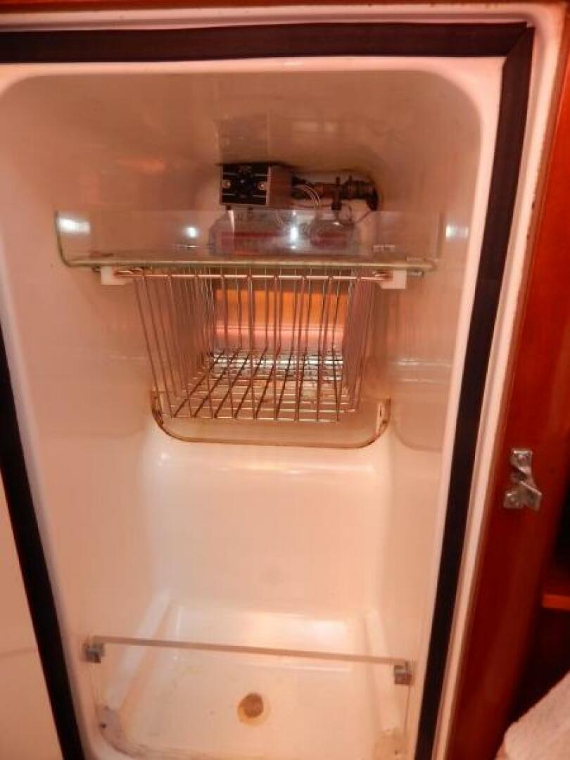 Slide: The Image of Beneteau 373 2004 - 5143464