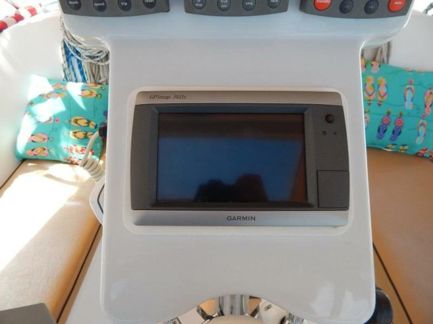 Slide: The Image of Beneteau 373 2004 - 5143474