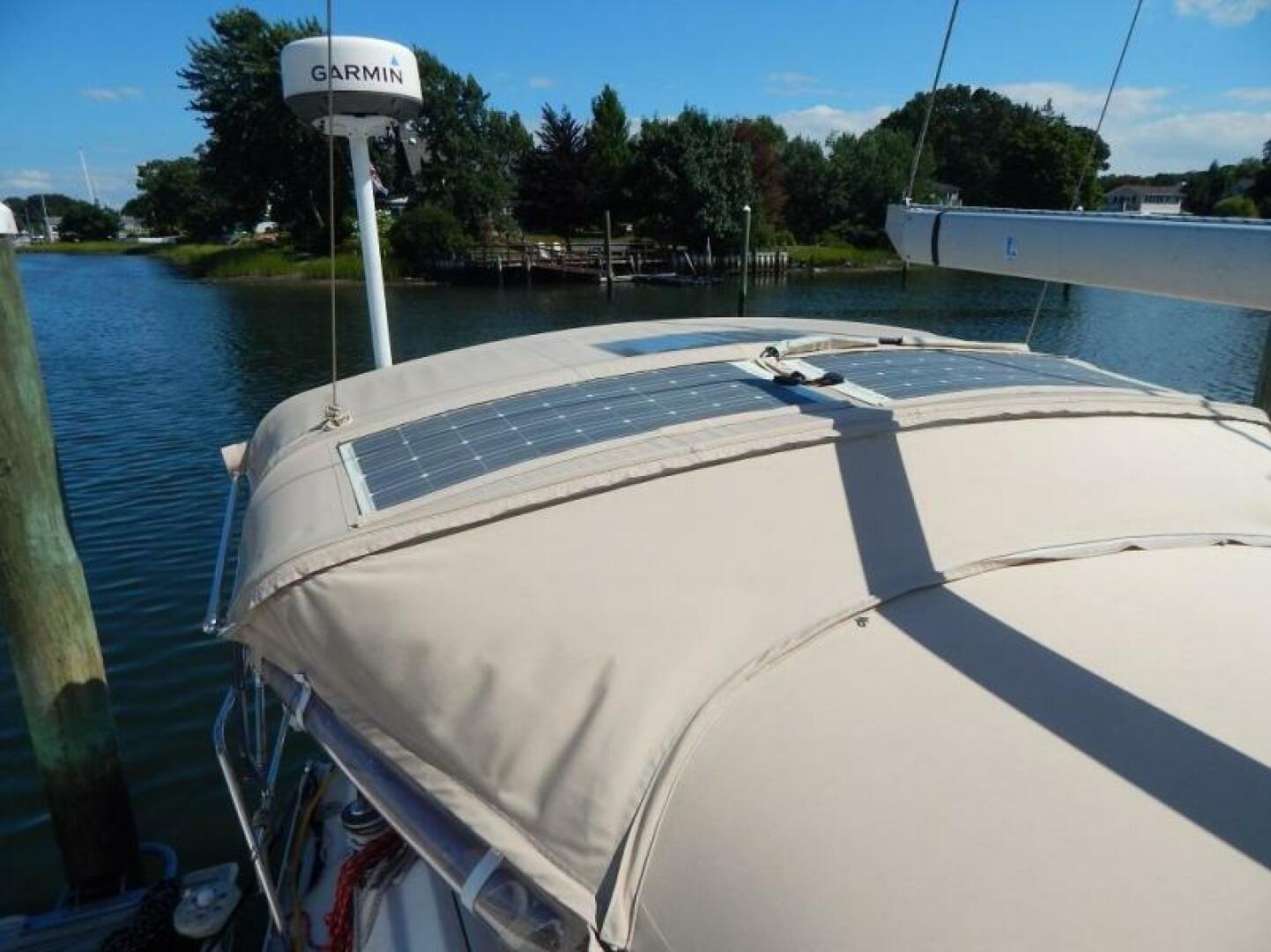 Slide: The Image of Beneteau 373 2004 - 5143476