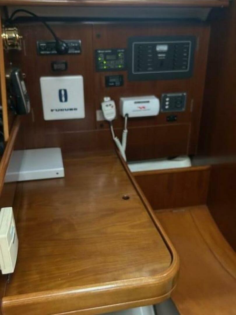 Slide: The Image of Beneteau 381 1998 - 4857614