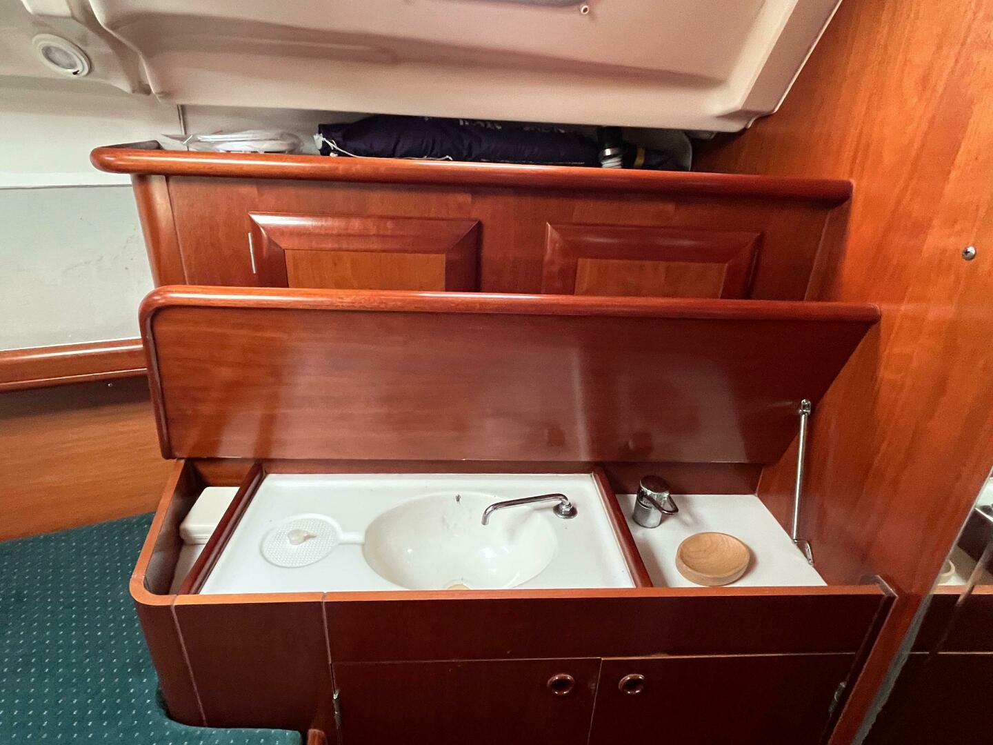Slide: The Image of Beneteau 381 2001 - 4811757