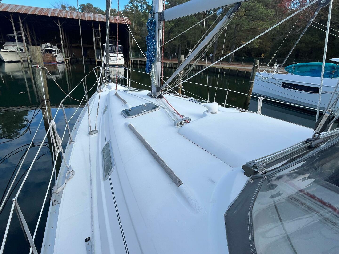Slide: The Image of Beneteau 381 2001 - 4811786