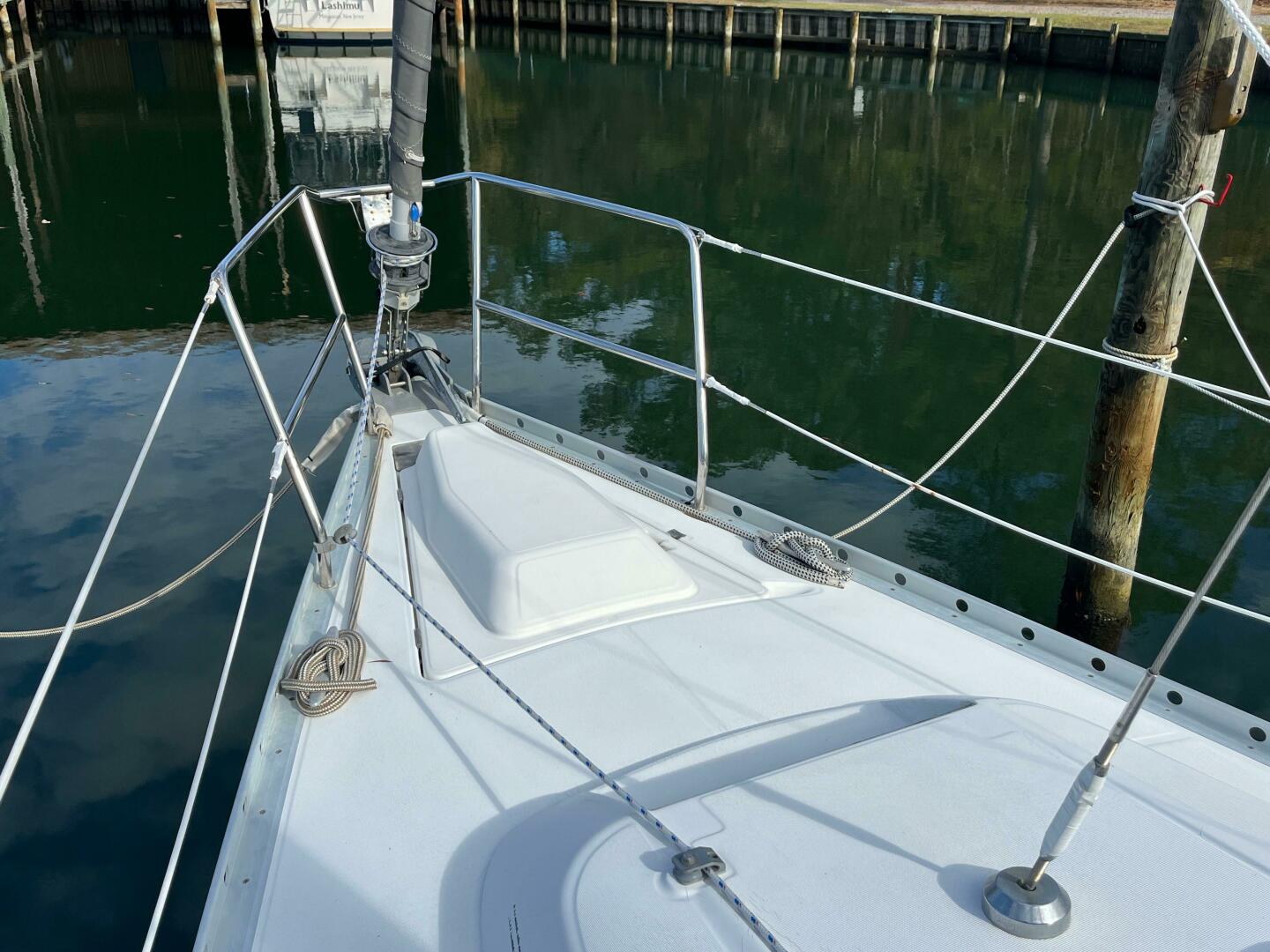 Slide: The Image of Beneteau 381 2001 - 4811788