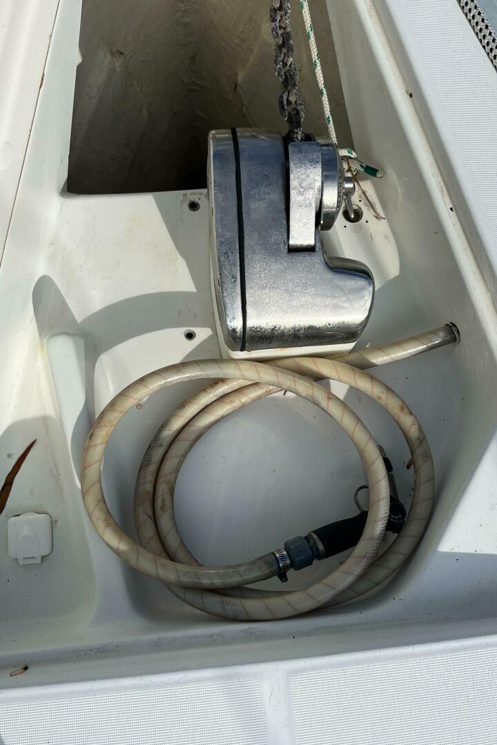 Slide: The Image of Beneteau 381 2001 - 4811803