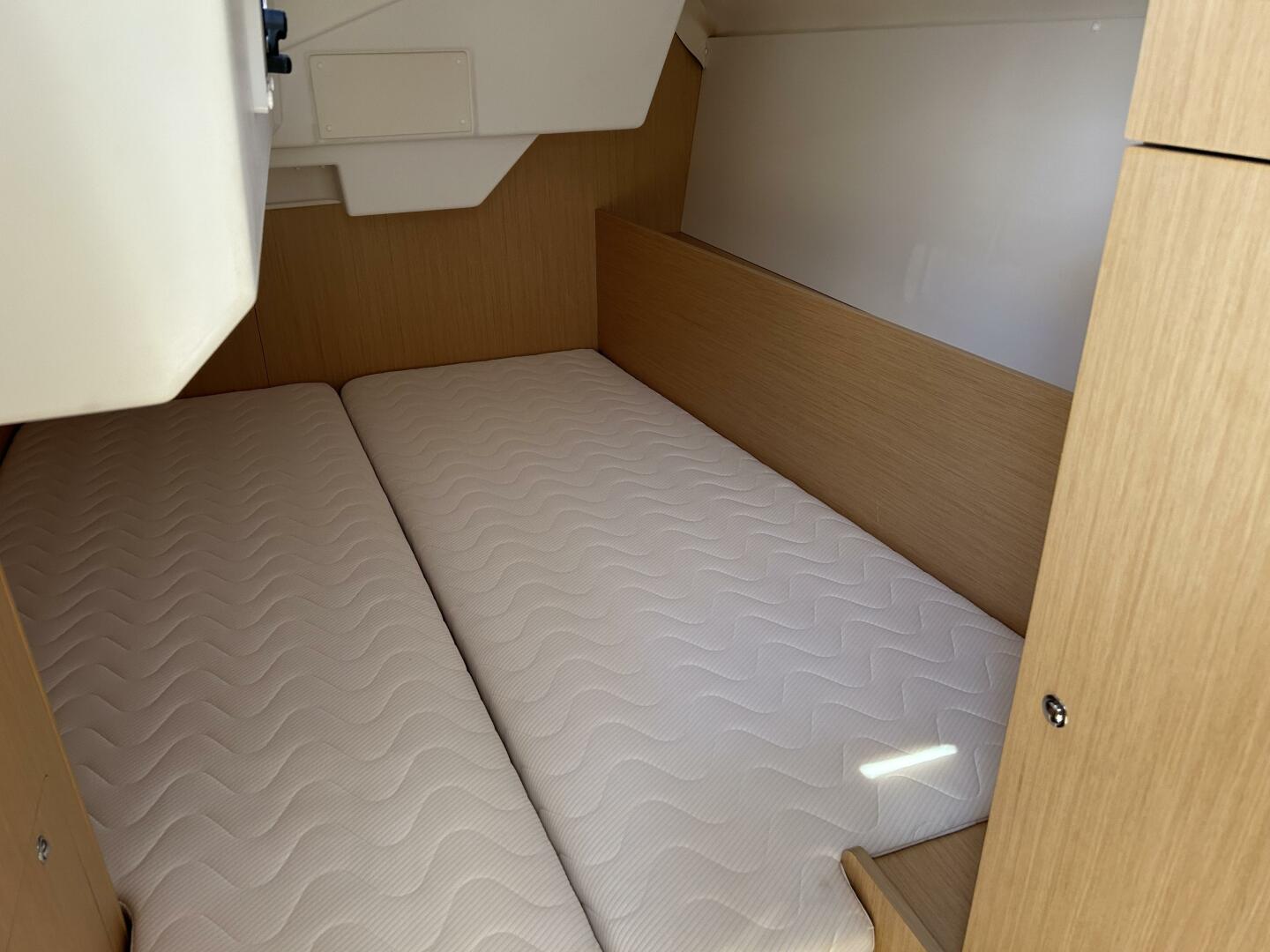 Slide: The Image of Port Aft Cabin - 11