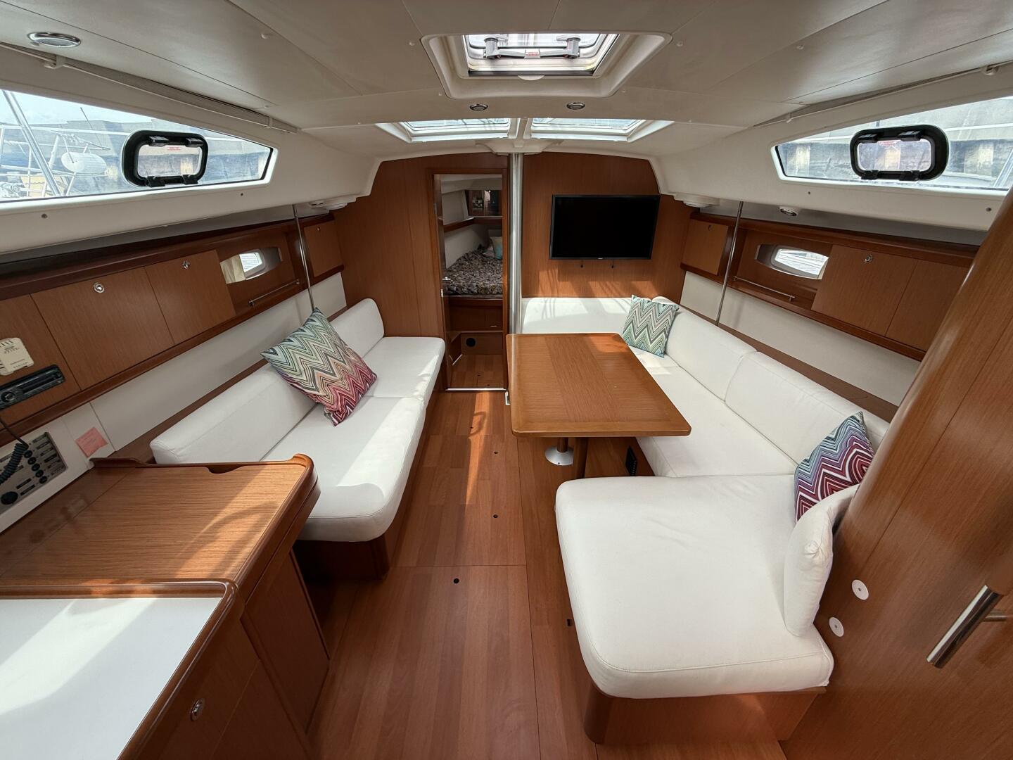 Slide: The Image of IMG_0384 - 5253998