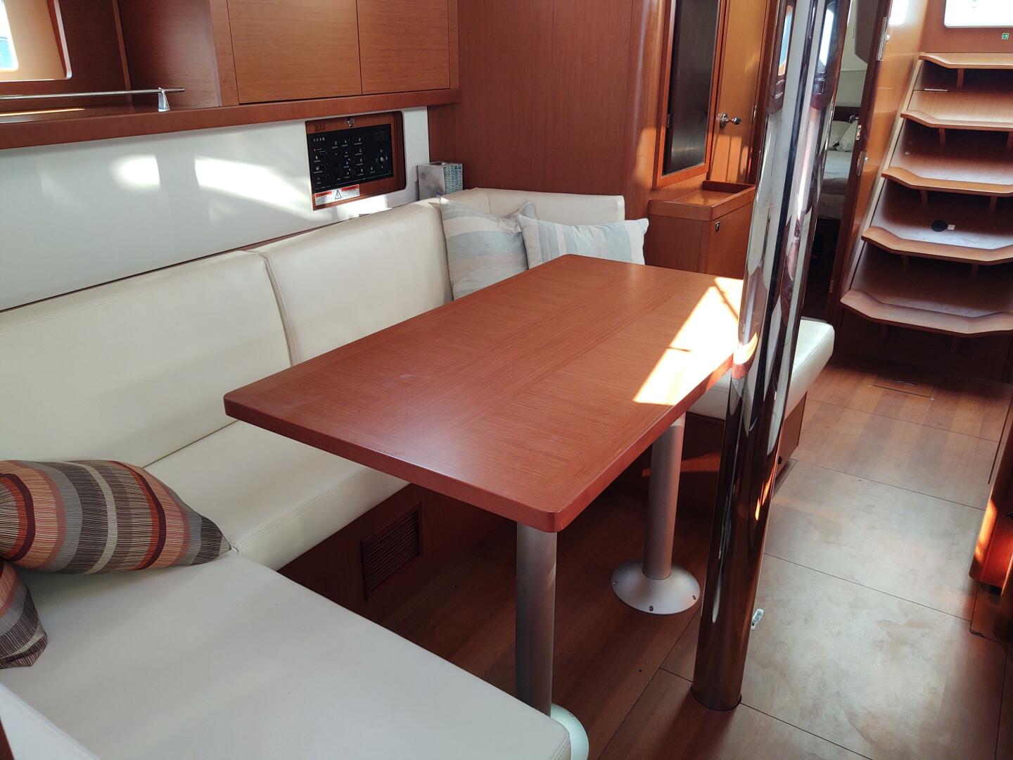 Slide: The Image of Beneteau 41 2013 - 5386505
