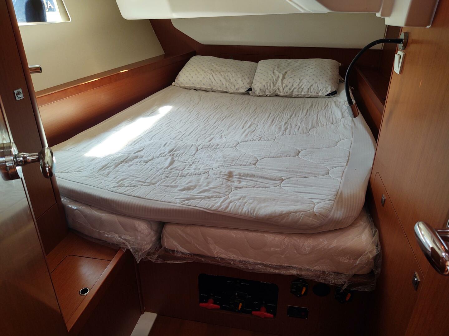 Slide: The Image of Beneteau 41 2013 - 5386508