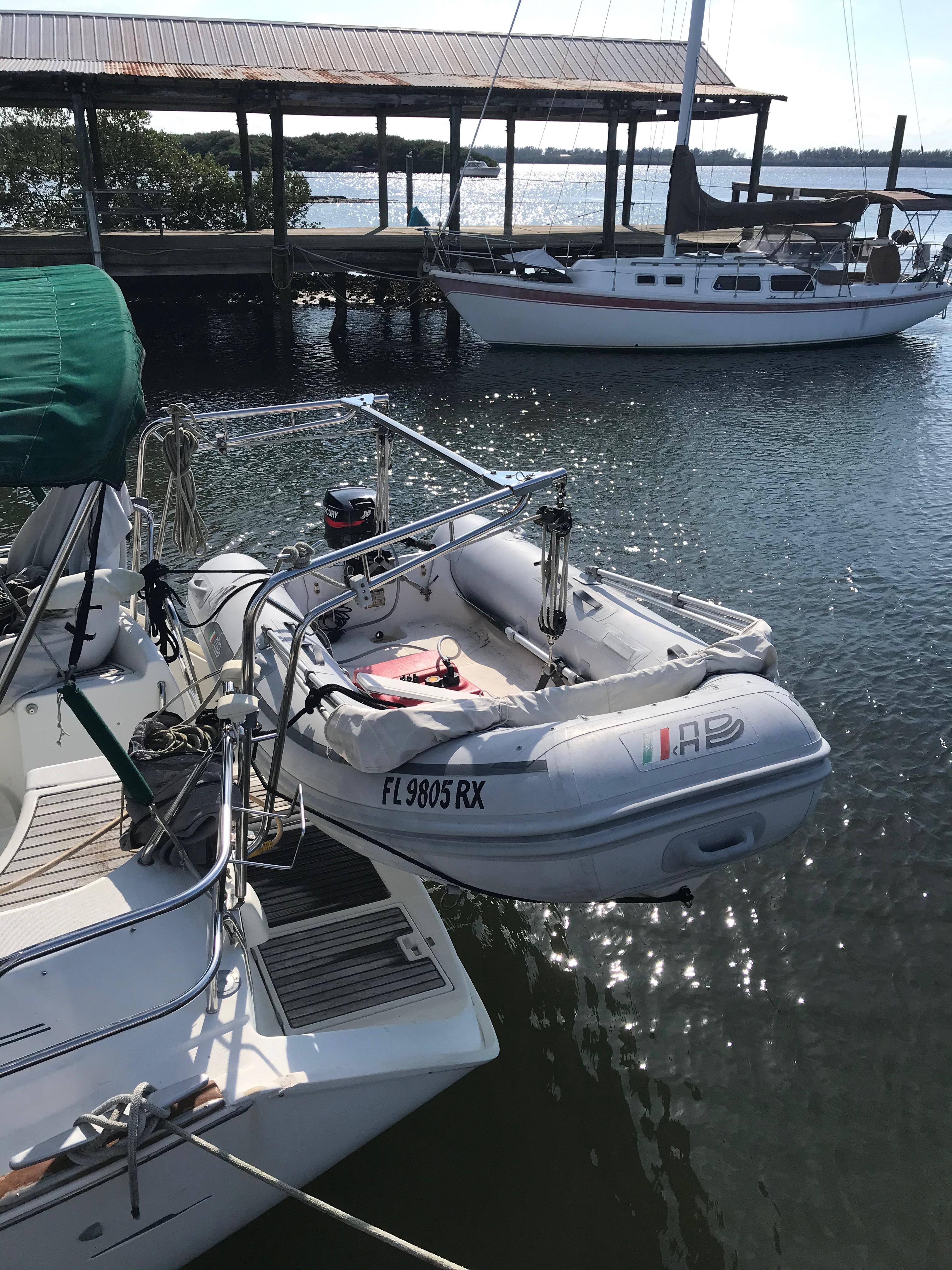 Slide: The Image of Beneteau 411 1999 - 3