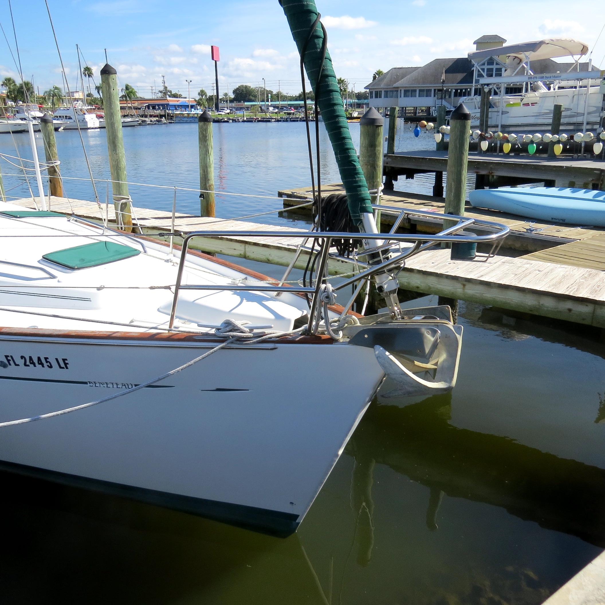 Slide: The Image of Beneteau 411 1999 - 7