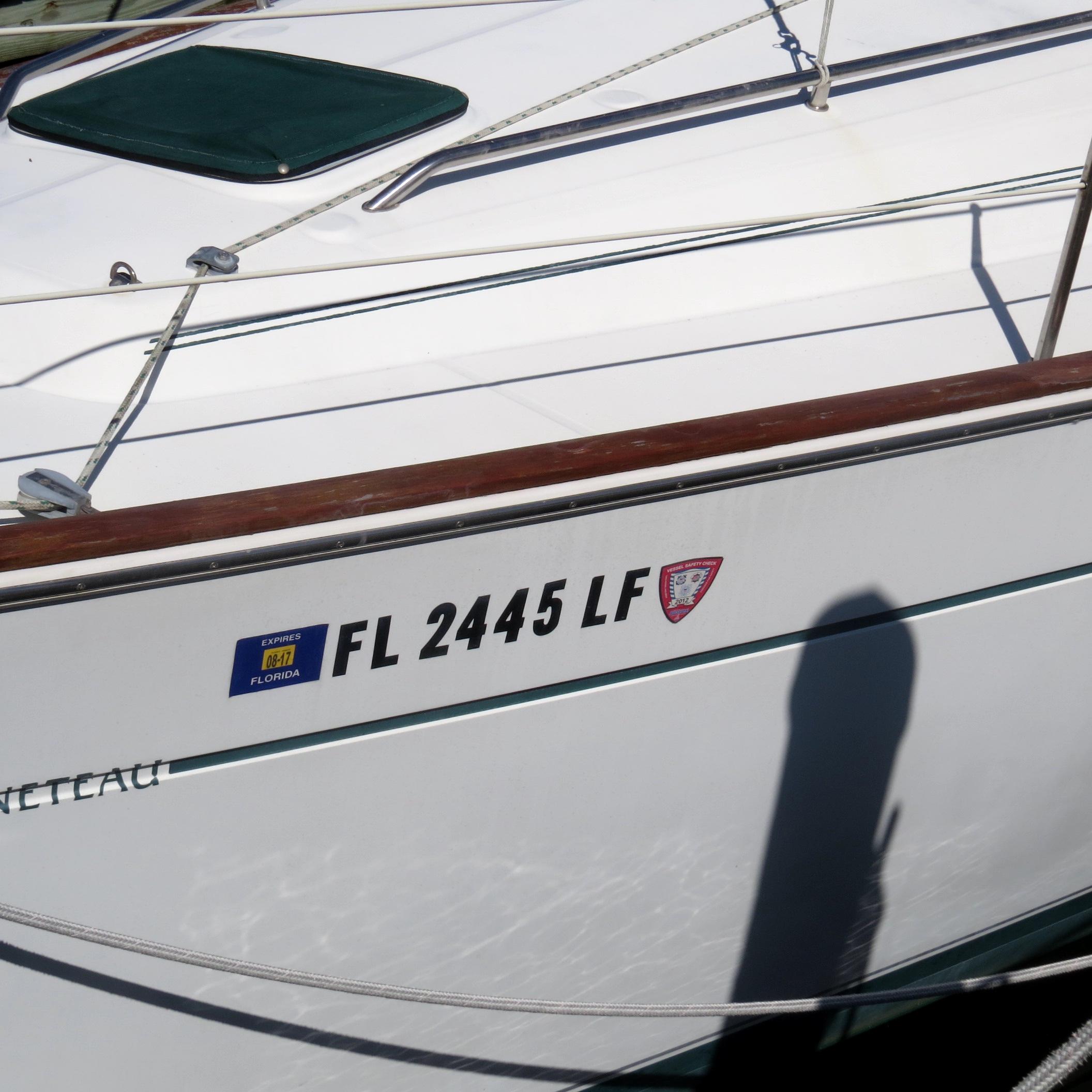Slide: The Image of Beneteau 411 1999 - 8