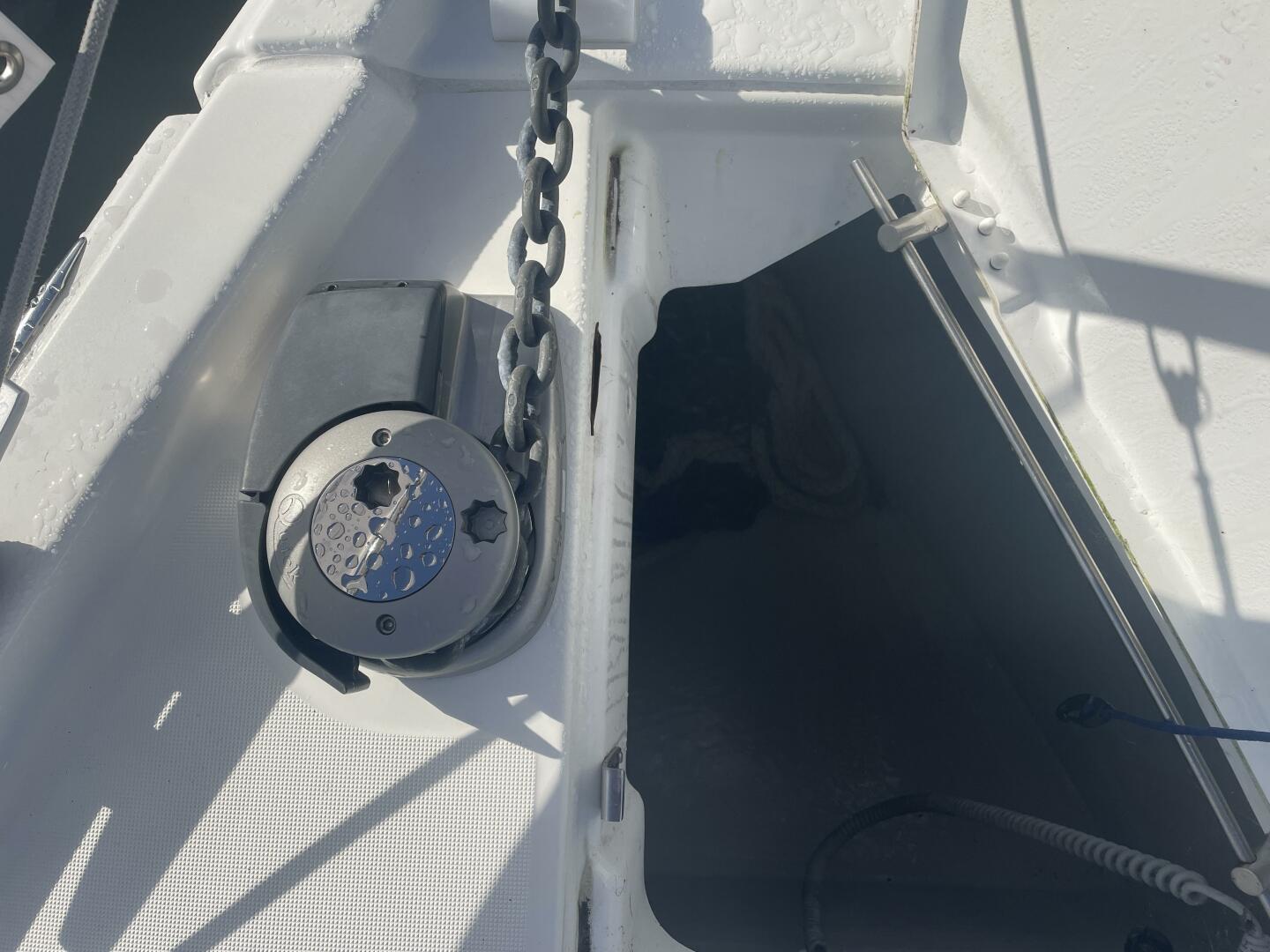 Slide: The Image of Beneteau 42 2022 - 4234600