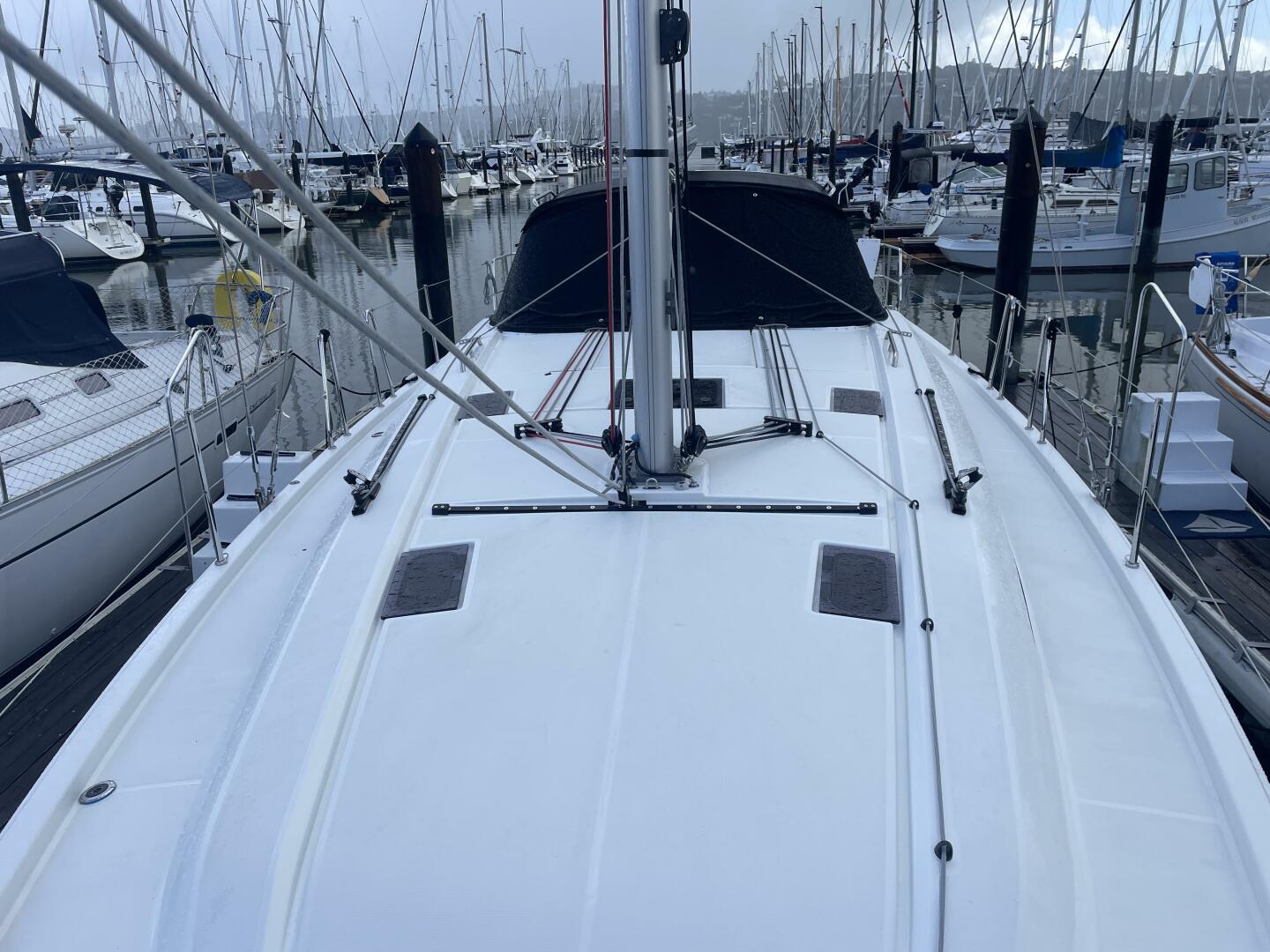 Slide: The Image of Beneteau 42 2022 - 4234661