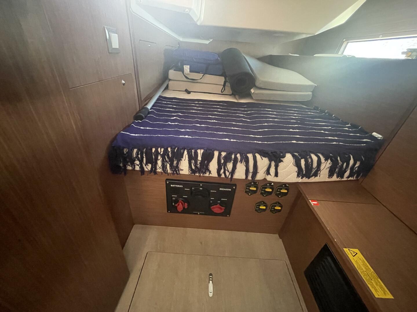 Slide: The Image of Beneteau 42 2022 - 4234673