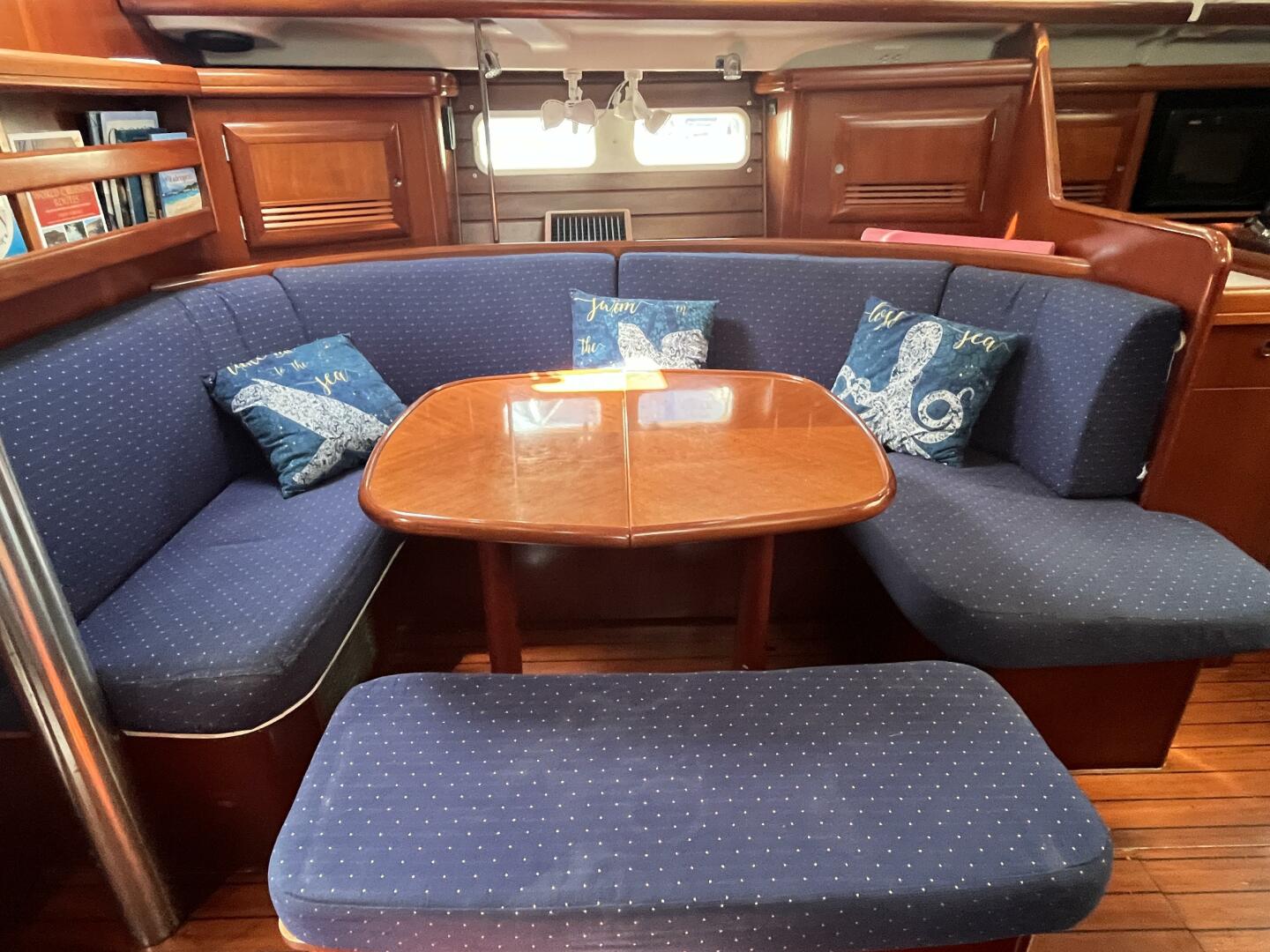 Slide: The Image of Beneteau 423 2003 - 5414252