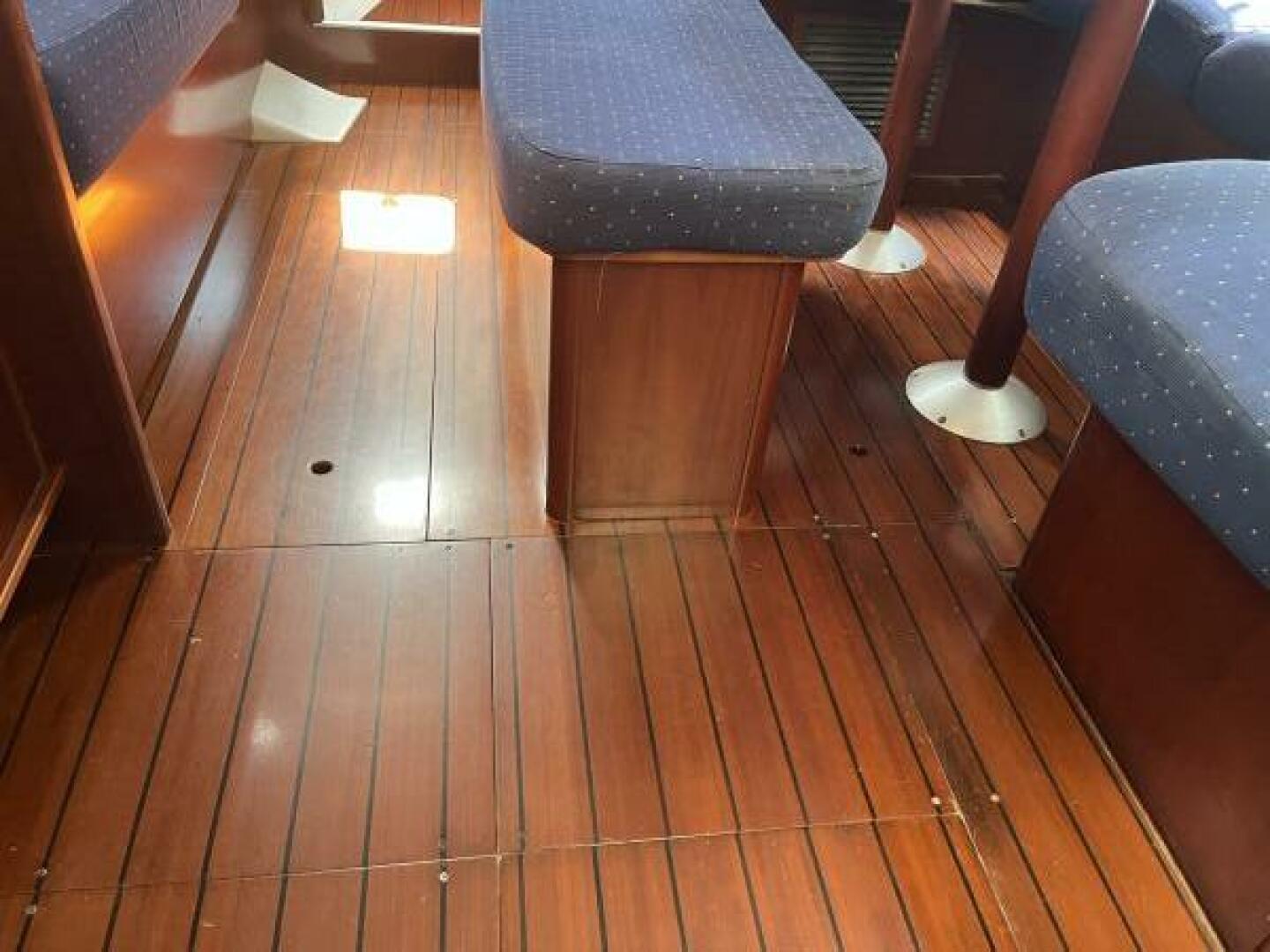 Slide: The Image of Beneteau 423 2003 - 5414253