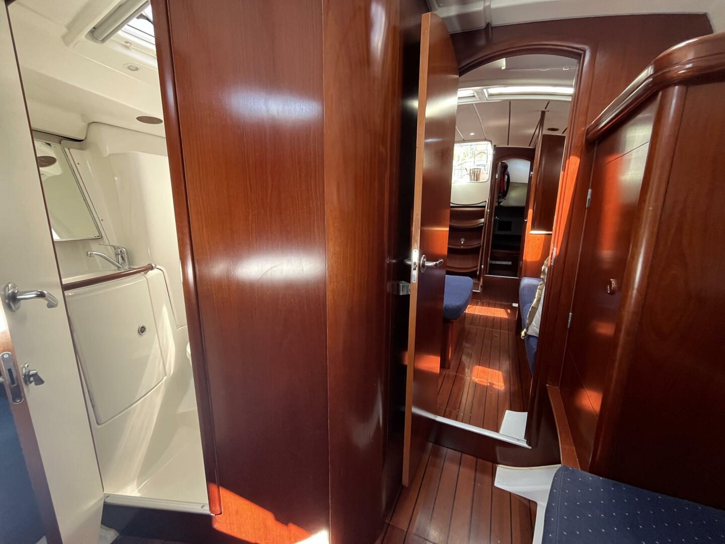 Slide: The Image of Beneteau 423 2003 - 5414256