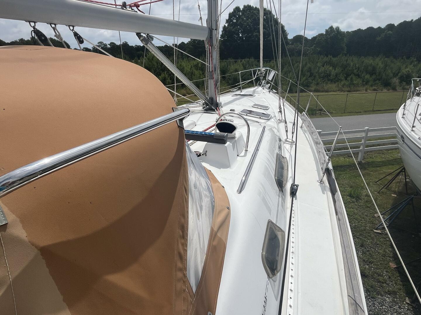 Slide: The Image of Beneteau 423 2003 - 5414420