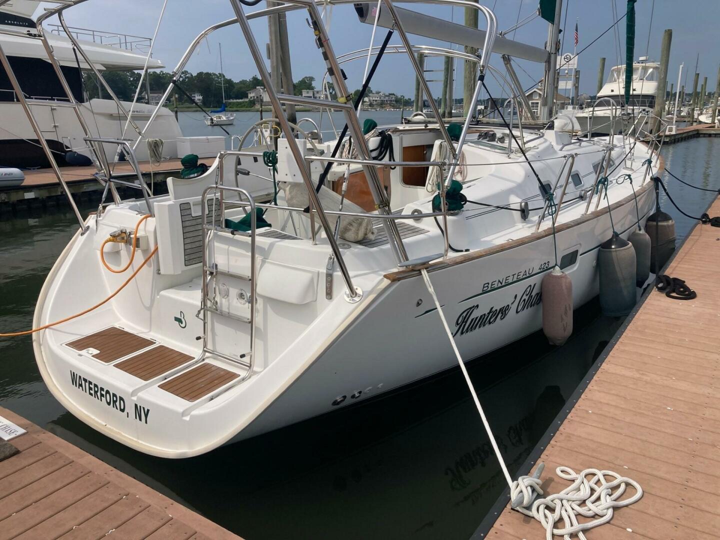 Slide: The Image of Beneteau 423 2004 - 5579789