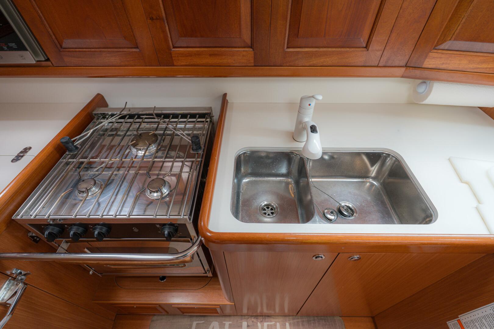 Slide: The Image of Beneteau 43 2008 - 5339580