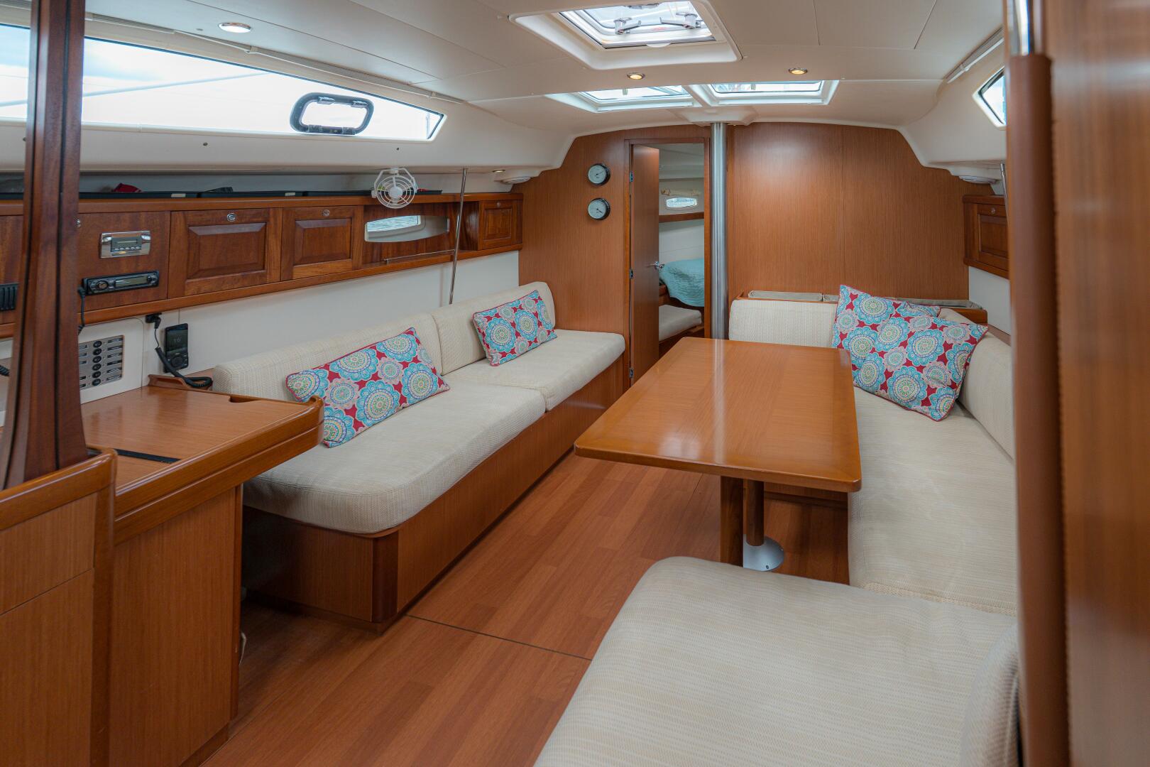 Slide: The Image of Beneteau 43 2008 - 5339591