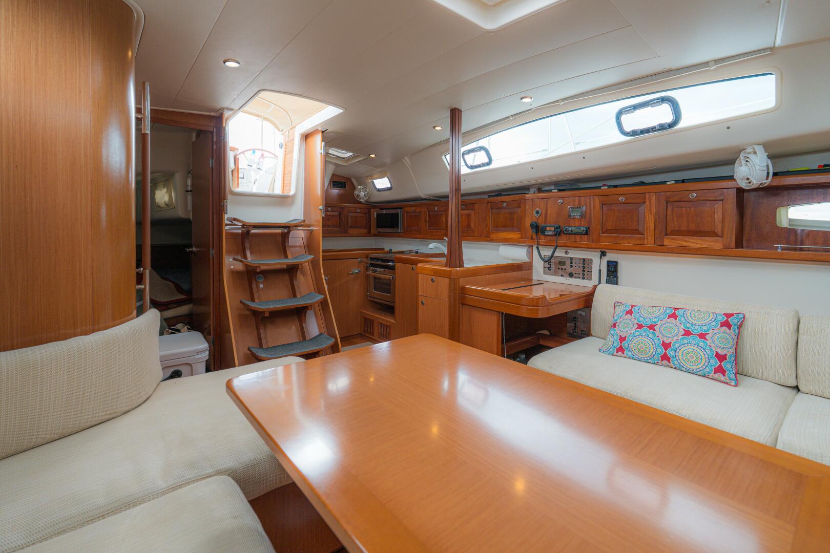 Slide: The Image of Beneteau 43 2008 - 5339594