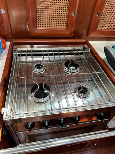 Slide: The Image of Galley- NEW Force 10 Stove - 21