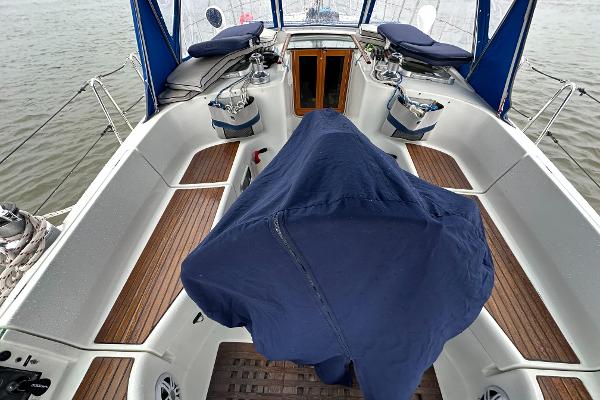 Slide: The Image of Cockpit - 40