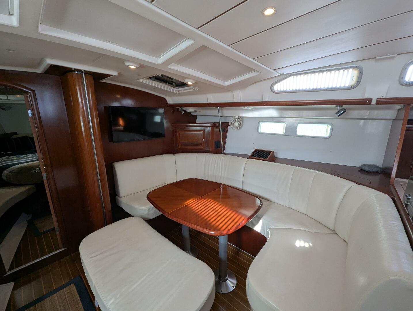 Slide: The Image of Beneteau 473 2006 - 10