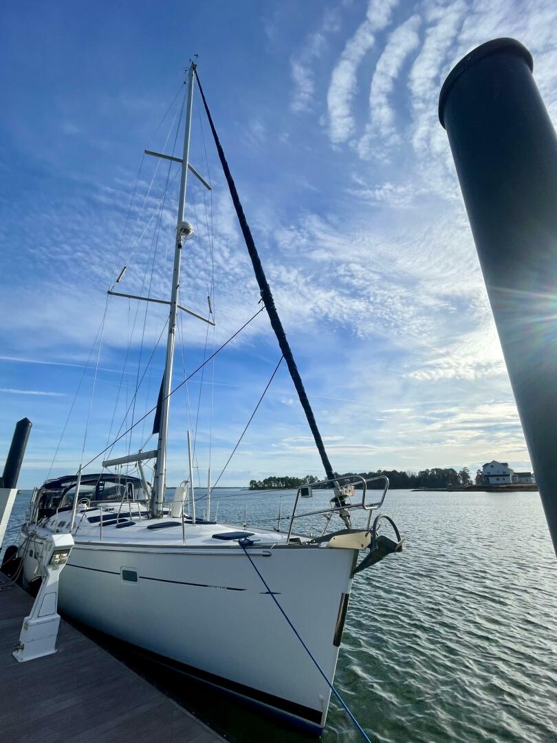 Slide: The Image of Beneteau 473 2006 - 2