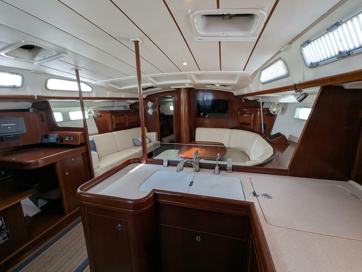 Slide: The Image of Beneteau 473 2006 - 7