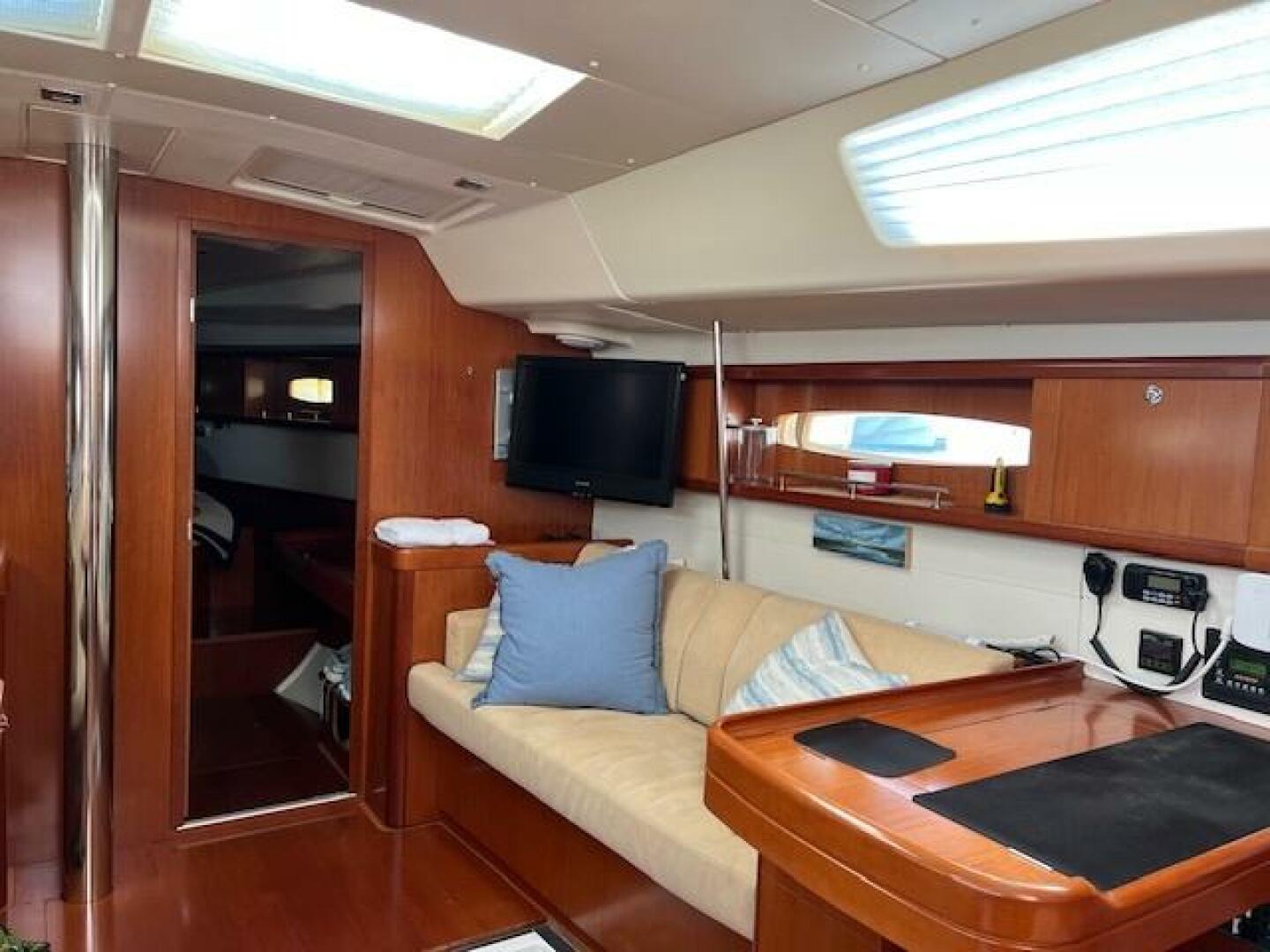 Slide: The Image of Beneteau 49 2007 - 5227125