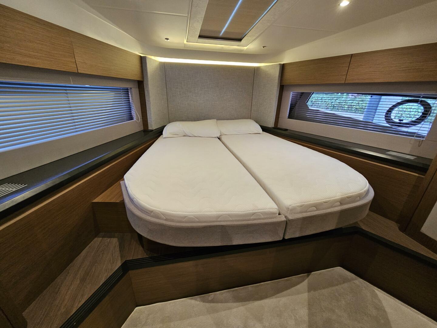 Slide: The Image of Beneteau 52 2021 - 4712255