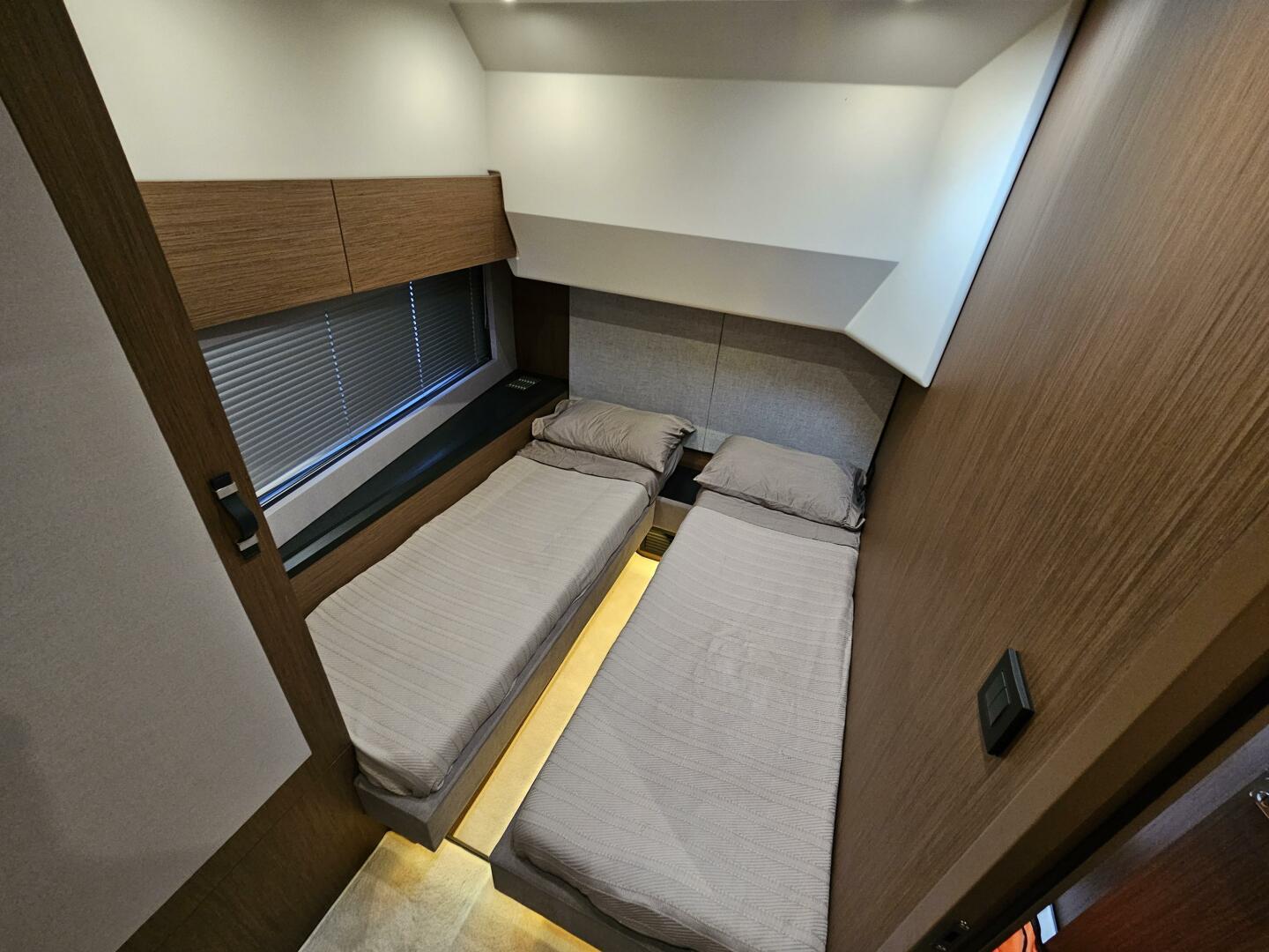 Slide: The Image of Beneteau 52 2021 - 4712258