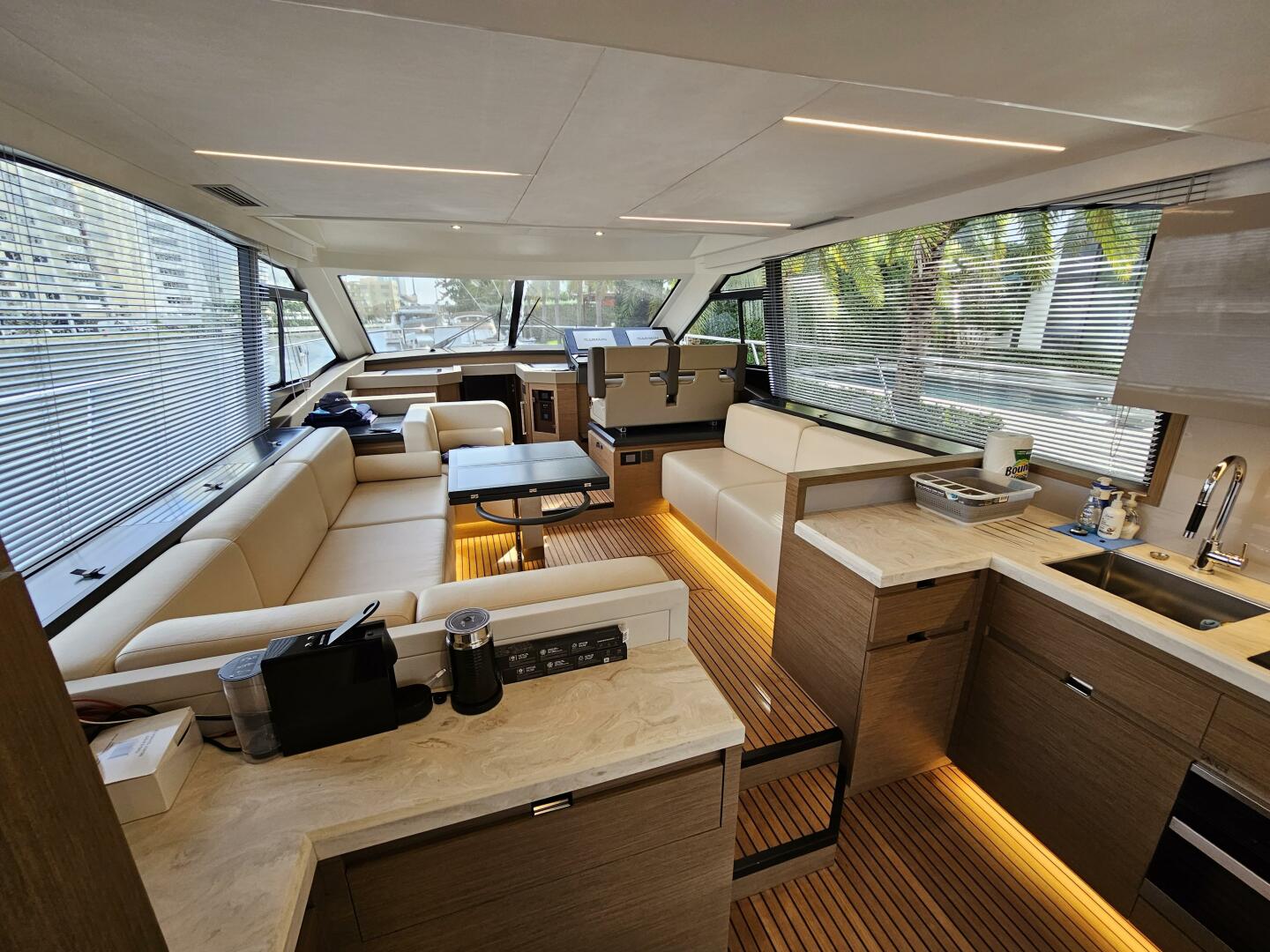 Slide: The Image of Beneteau 52 2021 - 4712241