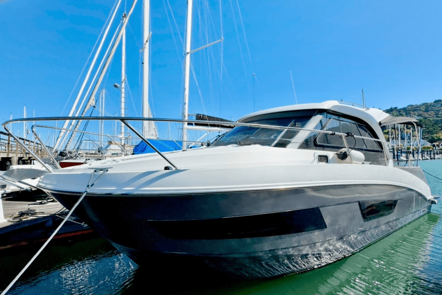 Slide: The Image of Beneteau ANATARES 9 2021 - 0